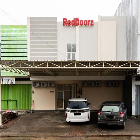 Reddoorz @ Graha Cemerlang Maros Macáçar Exterior foto